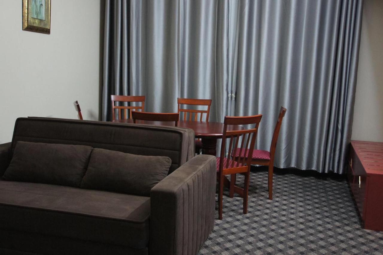 Three 888 Hotel 두바이 외부 사진