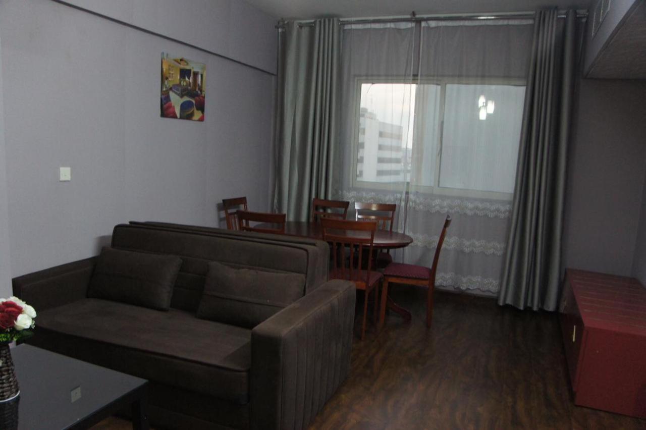 Three 888 Hotel 두바이 외부 사진
